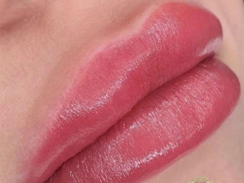 رویال آکادمی در کرج؛ تصویر 3 از فضای مجموعه و نمونه‌کارها