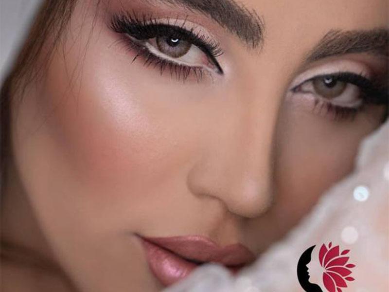عروس سرای نیلوفر آبی در تهران؛ تصویر 3 از فضای مجموعه و نمونه‌کارها