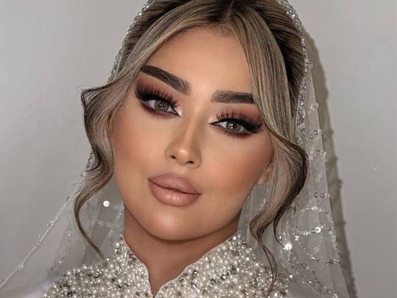 گل سرخ در تهران؛ تصویر 3 از فضای مجموعه و نمونه‌کارها