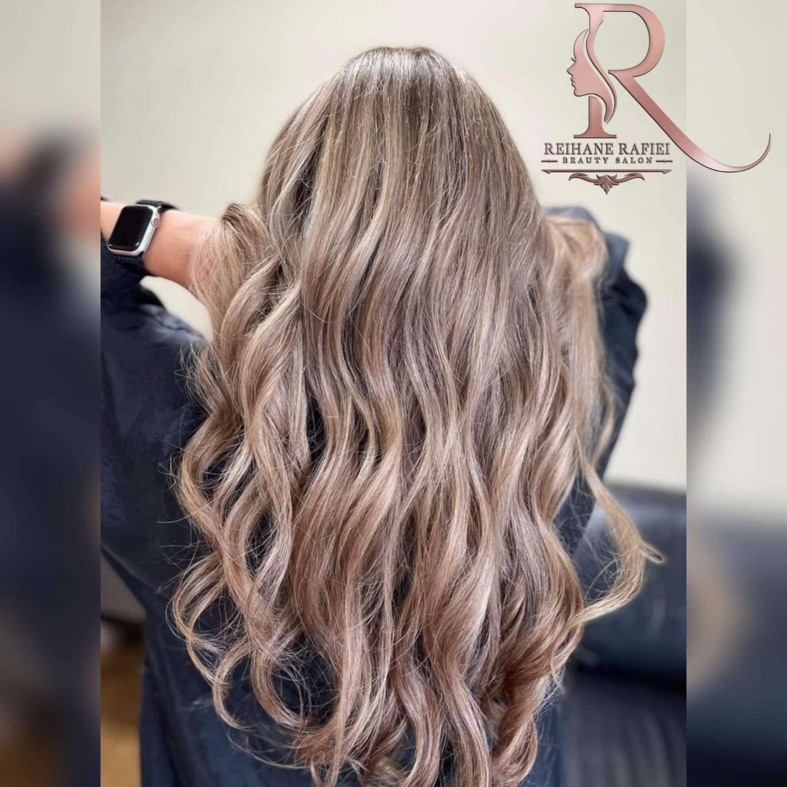 خدمات ریحانه رفیعی