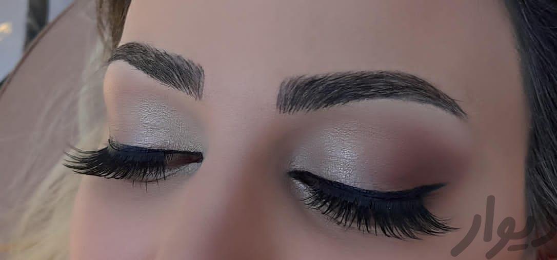 میکاپ کار حرفه ایی فقط ساکن مشیریه