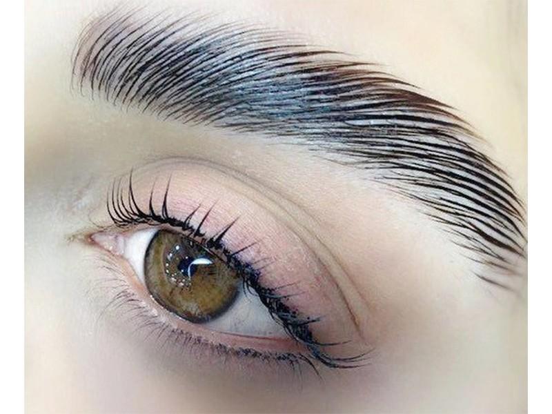 فضای سالن زیبایی الی صادقی
