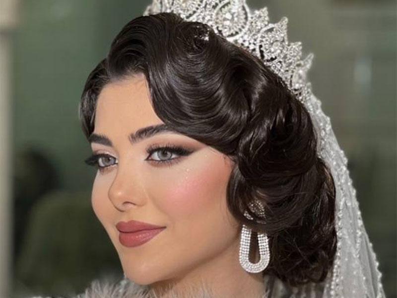 فضای سالن زیبایی گل سرخ