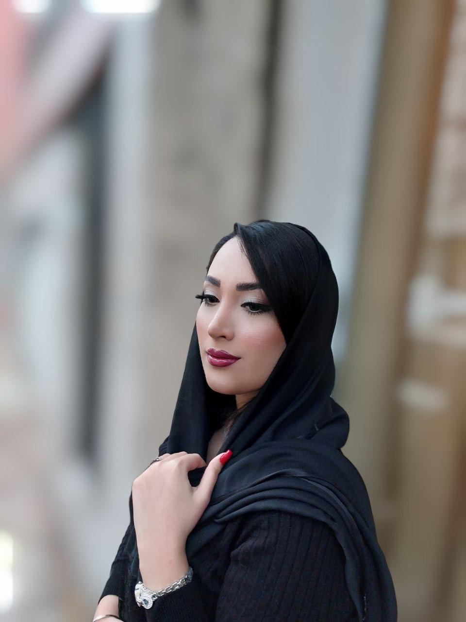 میکاپ کار