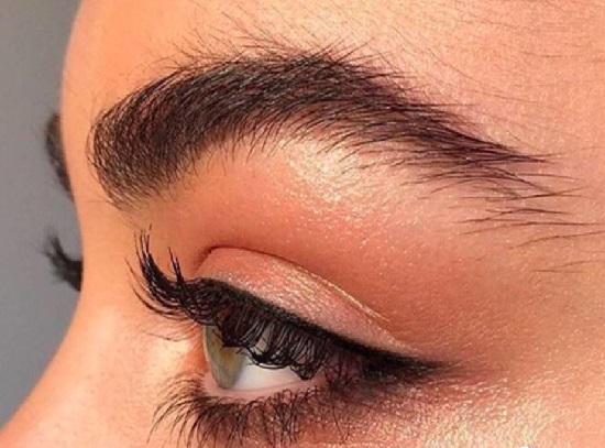 معرفی خط چشم و بن مژه