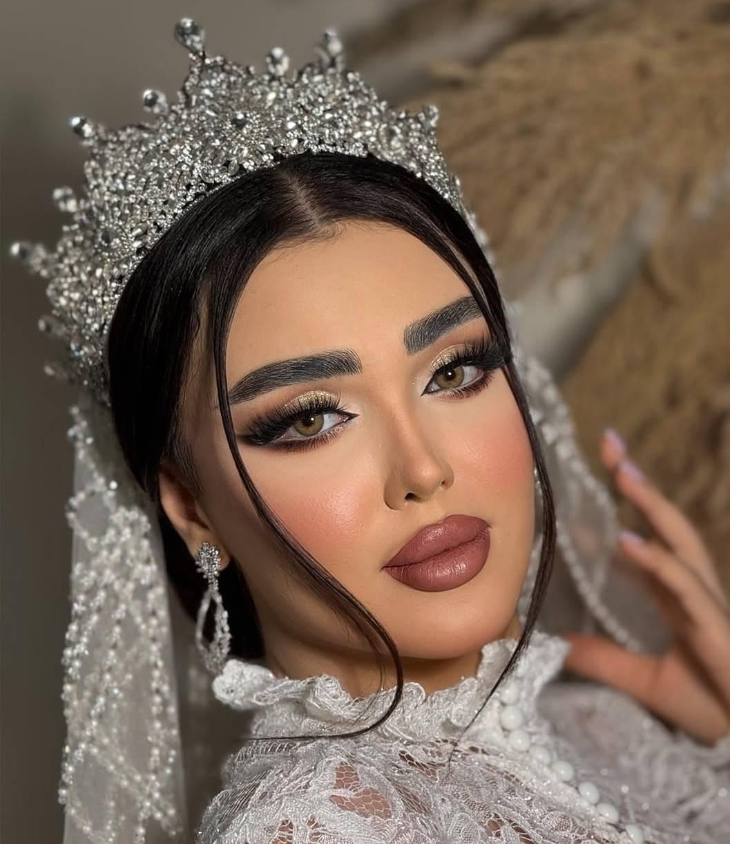 سالن عروس سالن زیبایی آنیک